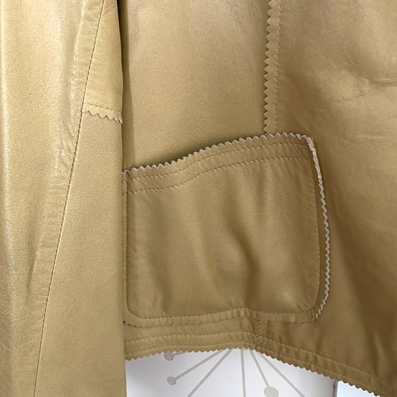 Faux leather blazer jacket. - Picture 2 of 5